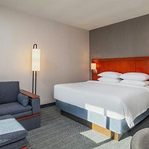 King Room Hearing Accessible